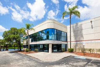 Plus de détails pour 13800 Logistics Center, Sunrise, FL - Industriel à louer
