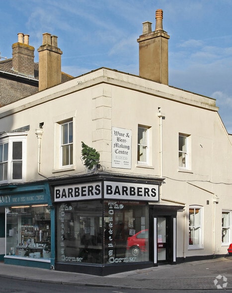 38-40 Fisherton St, Salisbury for sale - Building Photo - Image 2 of 12