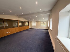 Southlands Ln, West Chiltington for lease Interior Photo- Image 1 of 6