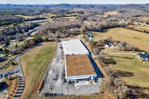 116 Tellico Industry Rd, Tellico Plains TN - Entrepôt