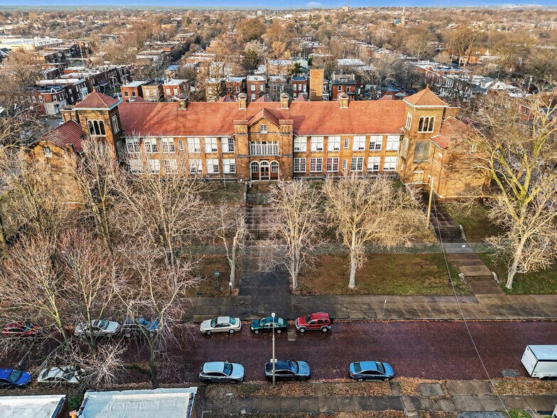 3417 Grace Ave, Saint Louis, MO à vendre - Photo du bâtiment - Image 2 de 10