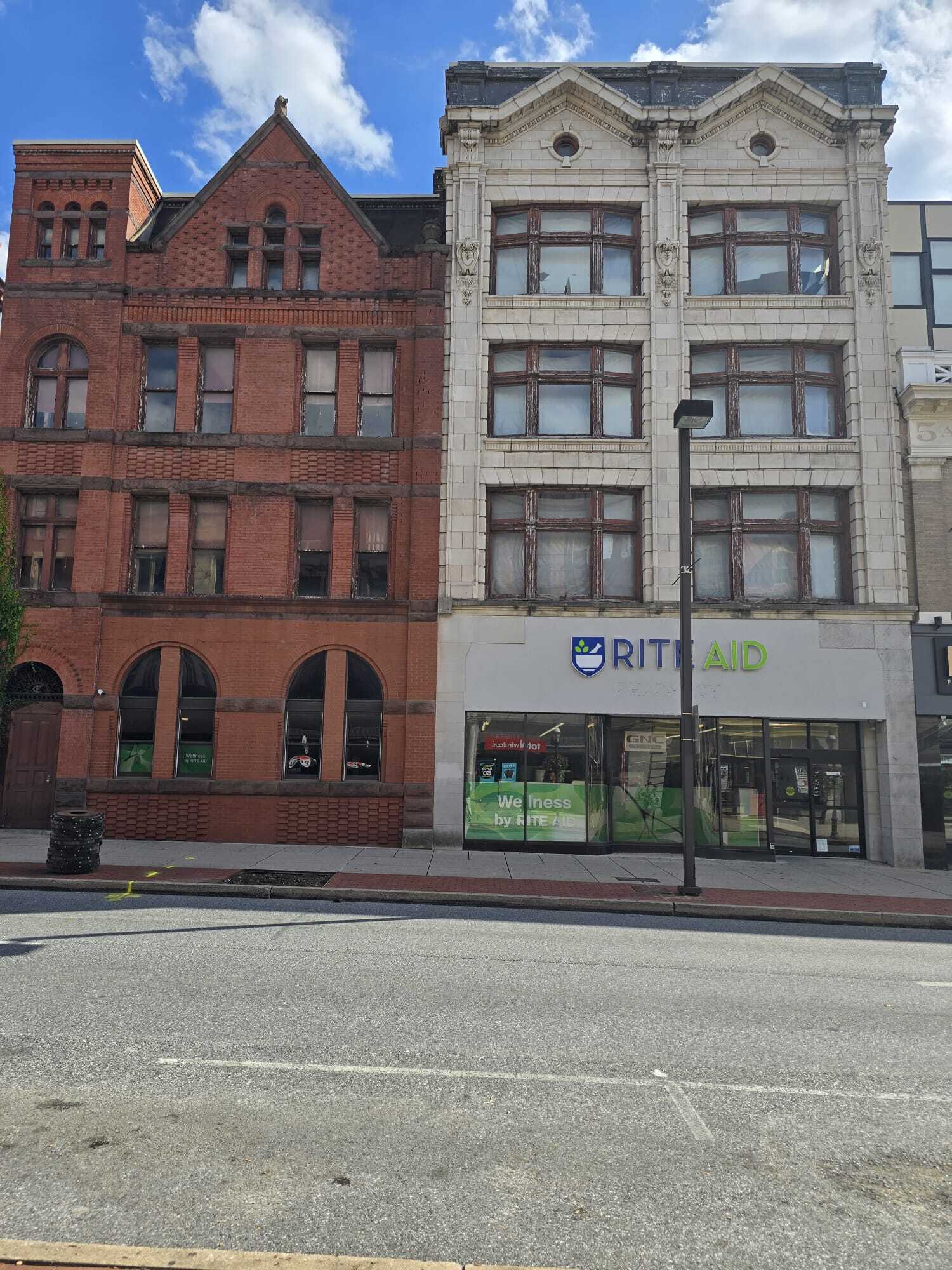 40-42 W Market St, York, PA for lease Primary Photo- Image 1 of 5