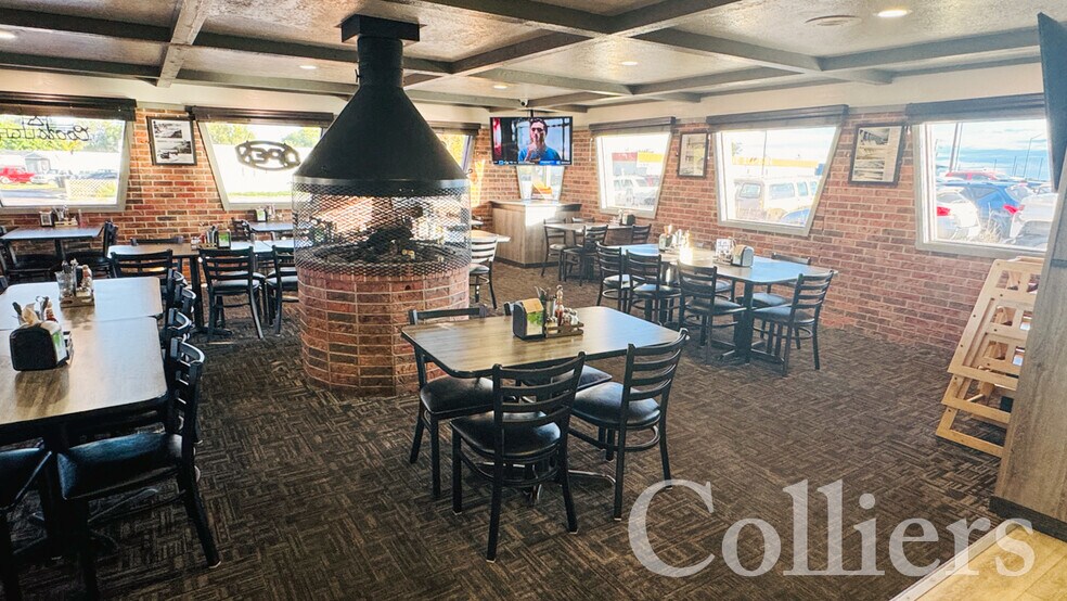 2840 Pocatello Ave, American Falls, ID à vendre - Photo du bâtiment - Image 3 de 18