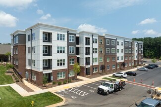 Plus de détails pour 200 McChesney Hill Loop, Apex, NC - Commerce de détail à louer