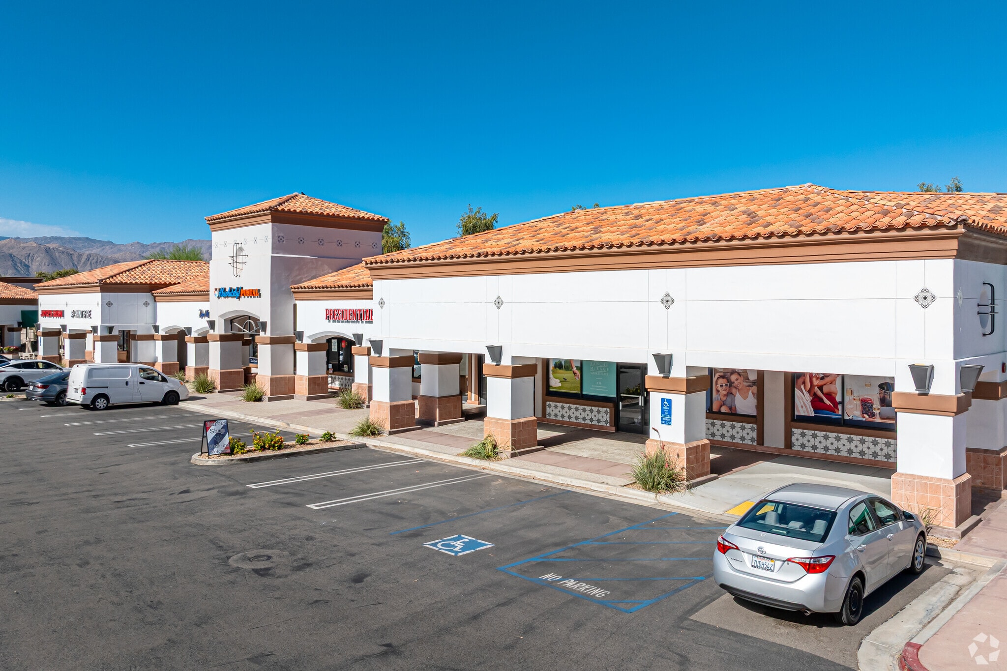 36101 Bob Hope Dr, Rancho Mirage, CA for lease Building Photo- Image 1 of 4