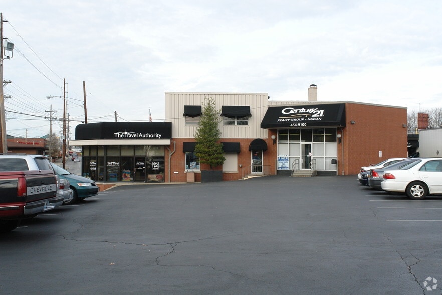 2525 Bardstown Rd, Louisville, KY for lease - Building Photo - Image 1 of 4