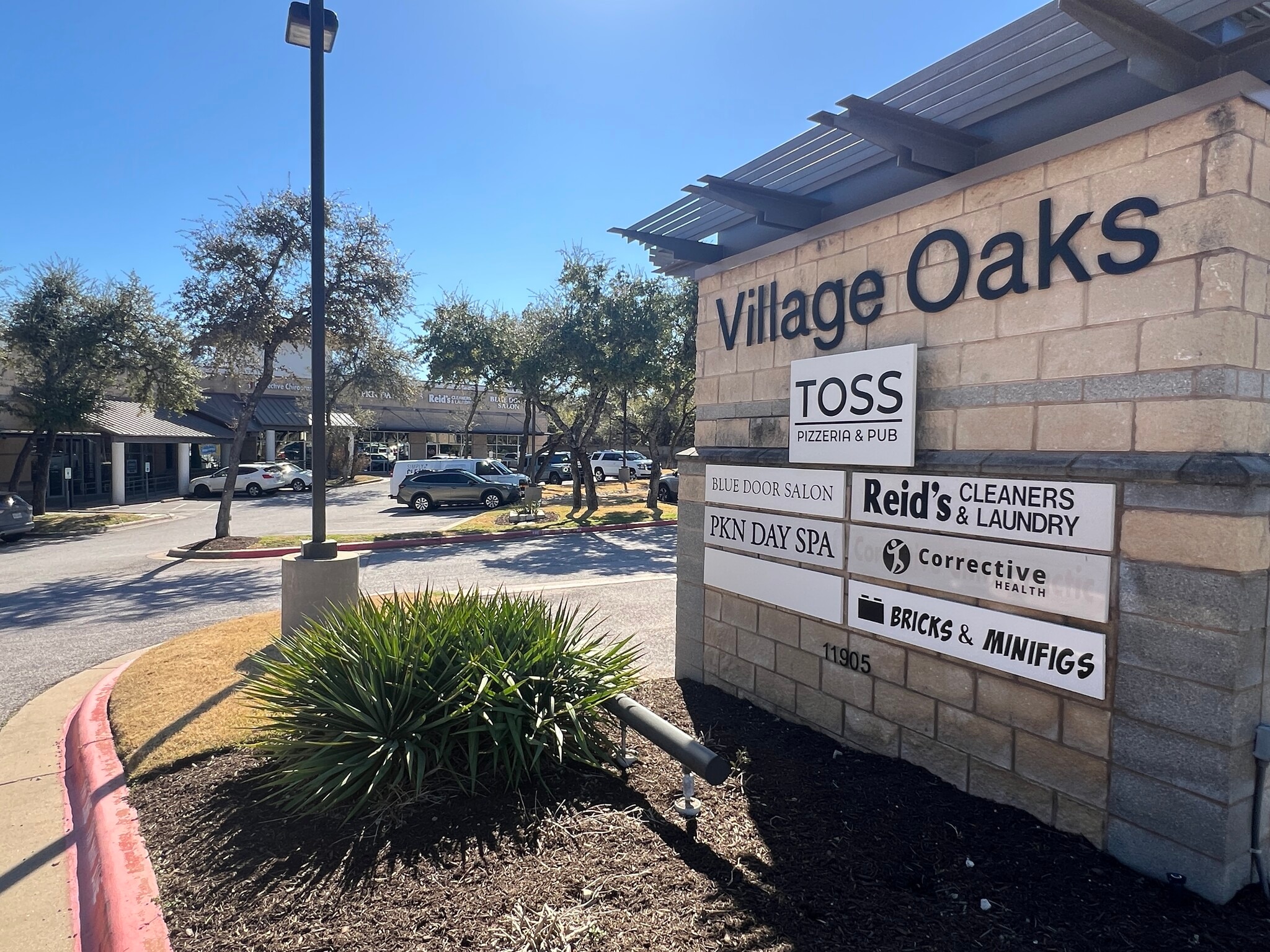 11905 Bee Caves Rd, Austin, TX for lease Primary Photo- Image 1 of 4