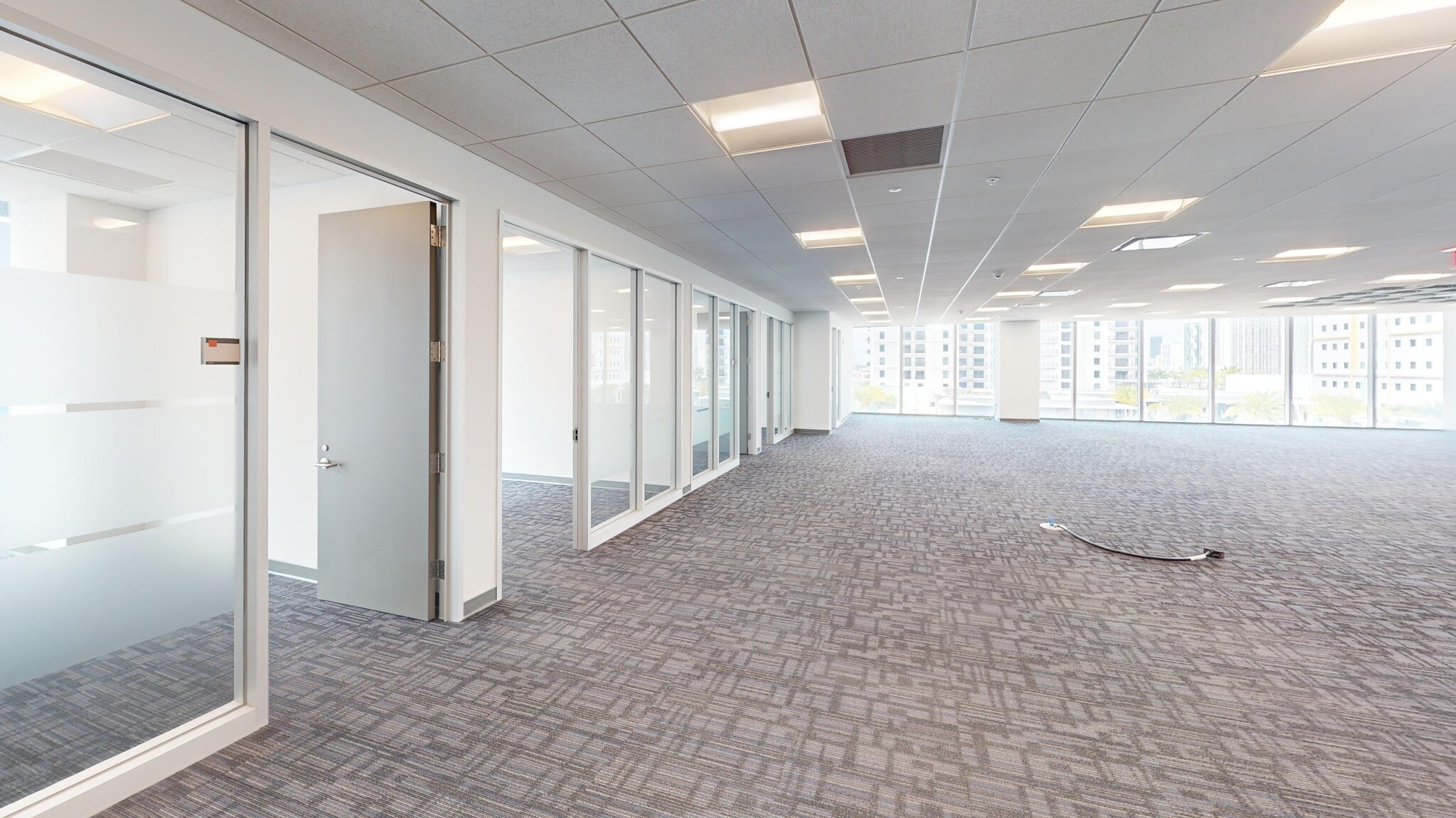 161 NW 6th St, Miami, FL for lease Interior Photo- Image 1 of 11