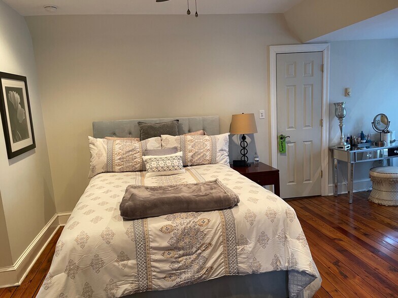 301 Meyers Ave, Meyersdale, PA à vendre - Photo du bâtiment - Image 3 de 73