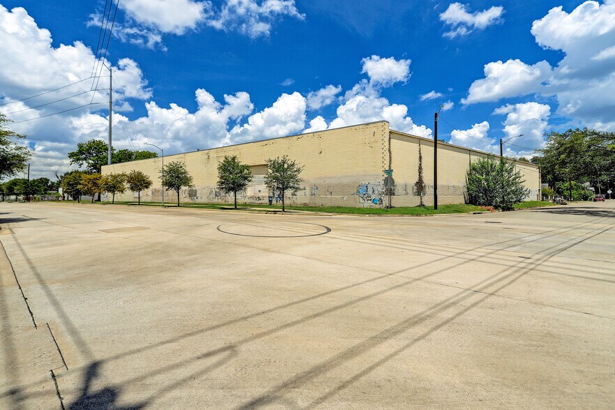 1512 Gano St, Houston, TX à louer - Photo du bâtiment - Image 3 de 3