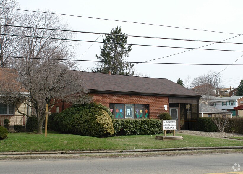 1705 Pittsburgh St, Cheswick, PA à vendre - Photo du bâtiment - Image 2 de 15