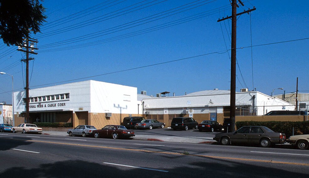 136 N San Fernando Rd, Los Angeles, CA à vendre - Photo du bâtiment - Image 2 de 4