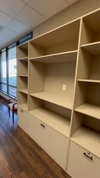 11879 W 112th St, Overland Park, KS for lease - Commercial Listing Video - Image 2 of 12