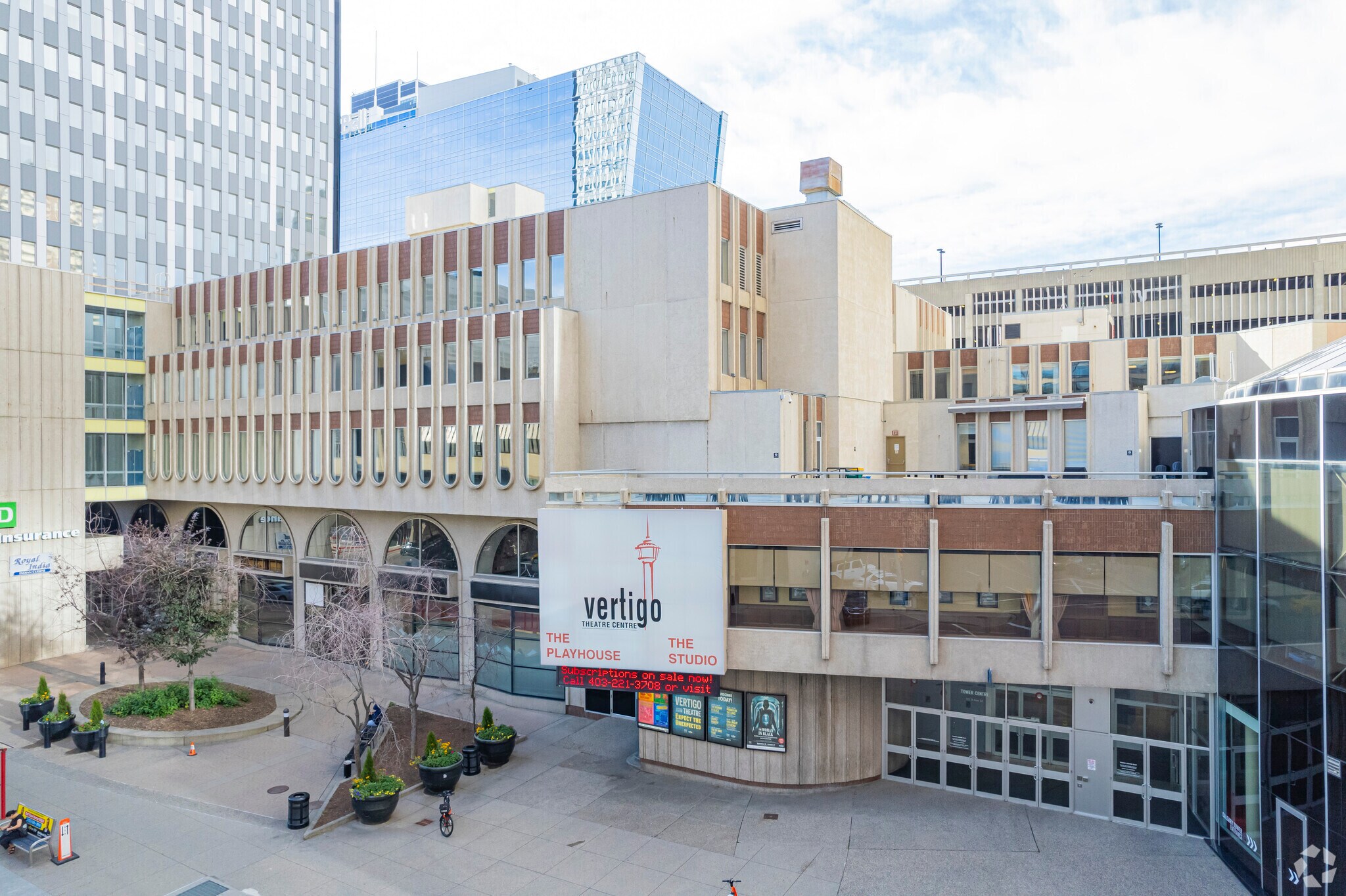 115 9th Ave SE, Calgary, AB for sale Primary Photo- Image 1 of 1