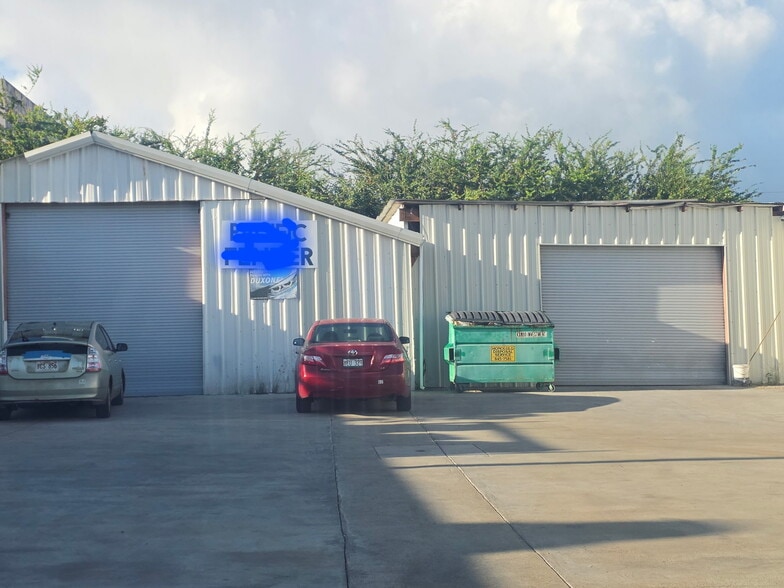 2844-2850 Kaihikapu St, Honolulu, HI for lease - Building Photo - Image 1 of 14