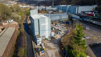 Plus de détails pour 5 Water Ln, Halifax - Industriel à vendre