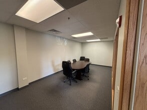 13550 S Route 30, Plainfield, IL for lease Interior Photo- Image 2 of 10