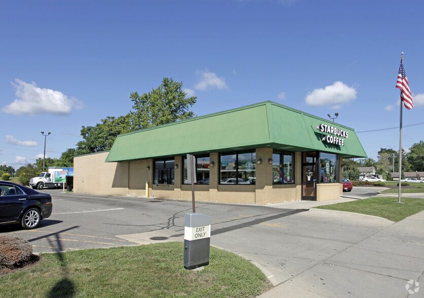 590 S Lapeer Rd, Lake Orion, MI for sale - Primary Photo - Image 1 of 3