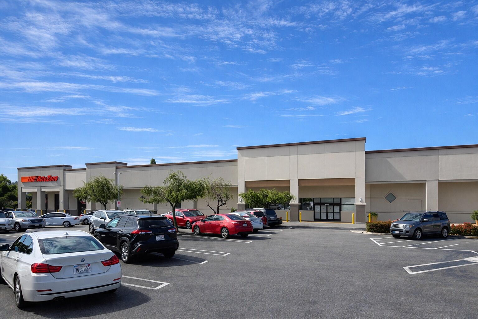 119-207 N Grand Ave, Covina, CA à louer Photo principale- Image 1 de 14