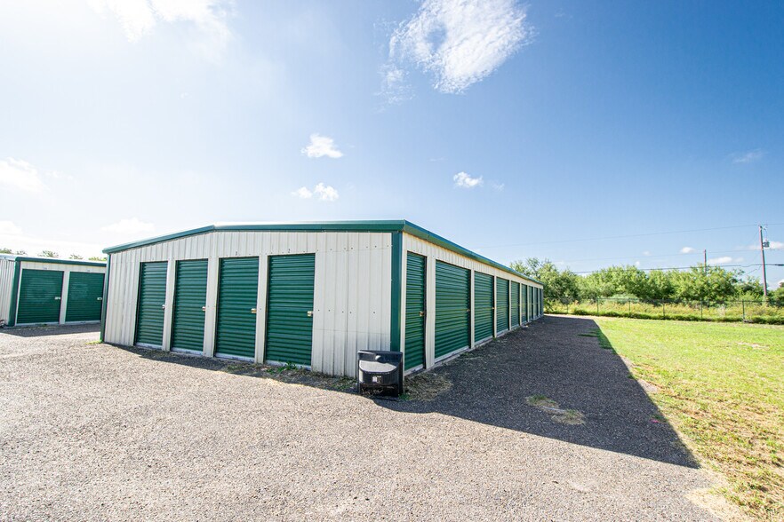 7103 W Mile 7 Rd, Mission, TX à louer - Photo du bâtiment - Image 2 de 12
