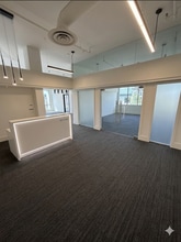 2031 Orchard Ave, Newport Beach, CA for lease Interior Photo- Image 1 of 2