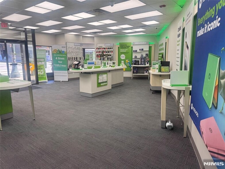 242-244 Main St, Paterson, NJ for sale - Building Photo - Image 3 of 12