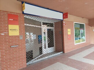 Plus de détails pour Multi-résidentiel à vendre