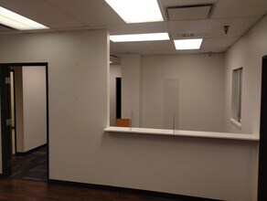 3737 N Meridian St, Indianapolis, IN for lease Interior Photo- Image 2 of 23