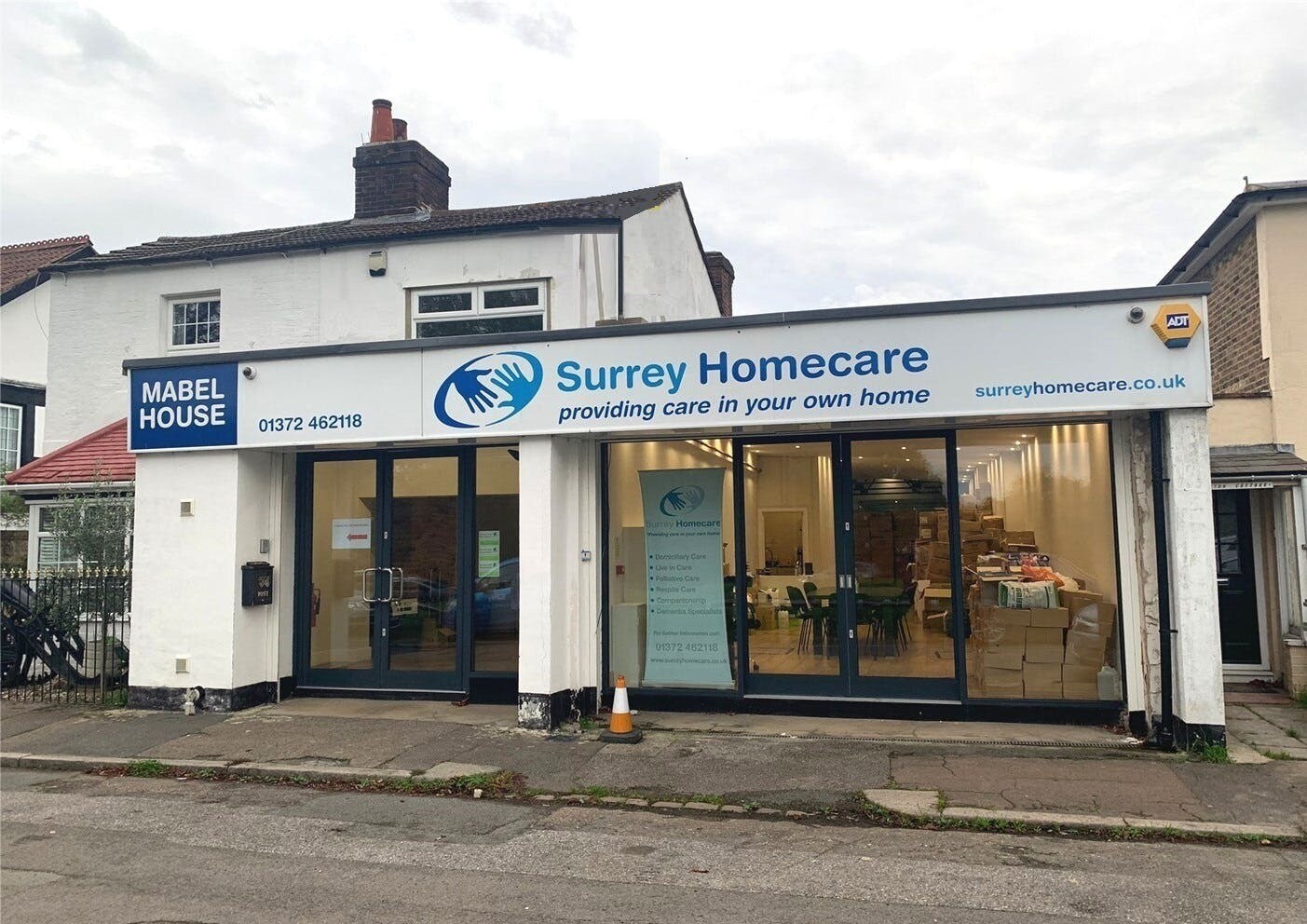 Weston Green, Thames Ditton à vendre Photo du bâtiment- Image 1 de 6