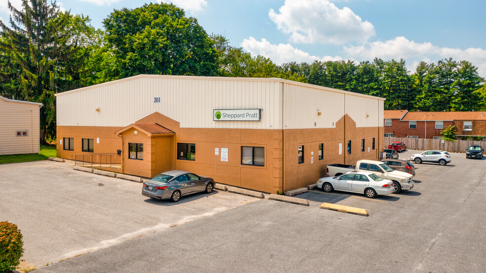 288 E Green St, Westminster, MD for sale - Building Photo - Image 1 of 9