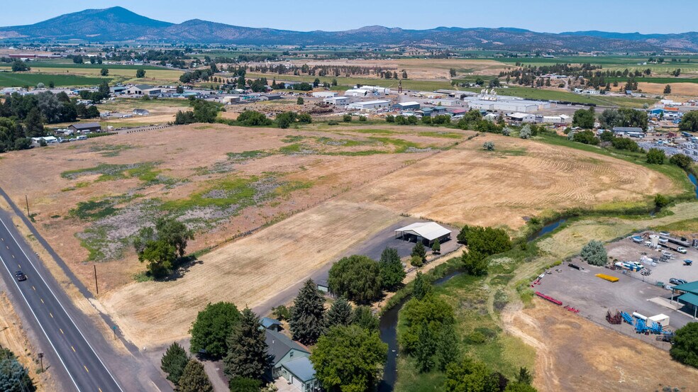 1436 NW Madras Hwy, Prineville, OR for sale - Building Photo - Image 1 of 16