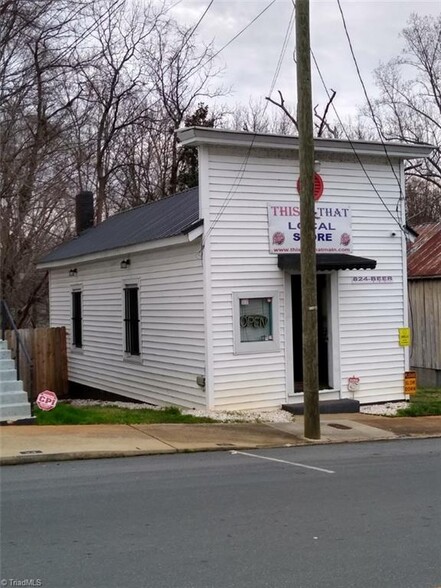 1531 Main St, Ramseur, NC à vendre - Photo du bâtiment - Image 1 de 1