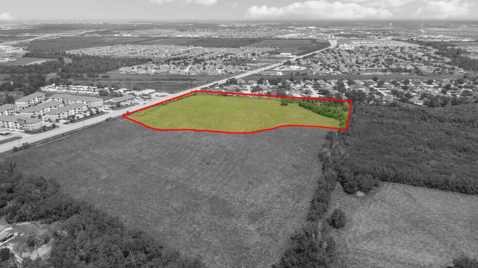 000 FM 3180 Rd, Baytown, TX à vendre - Photo du bâtiment - Image 3 de 7