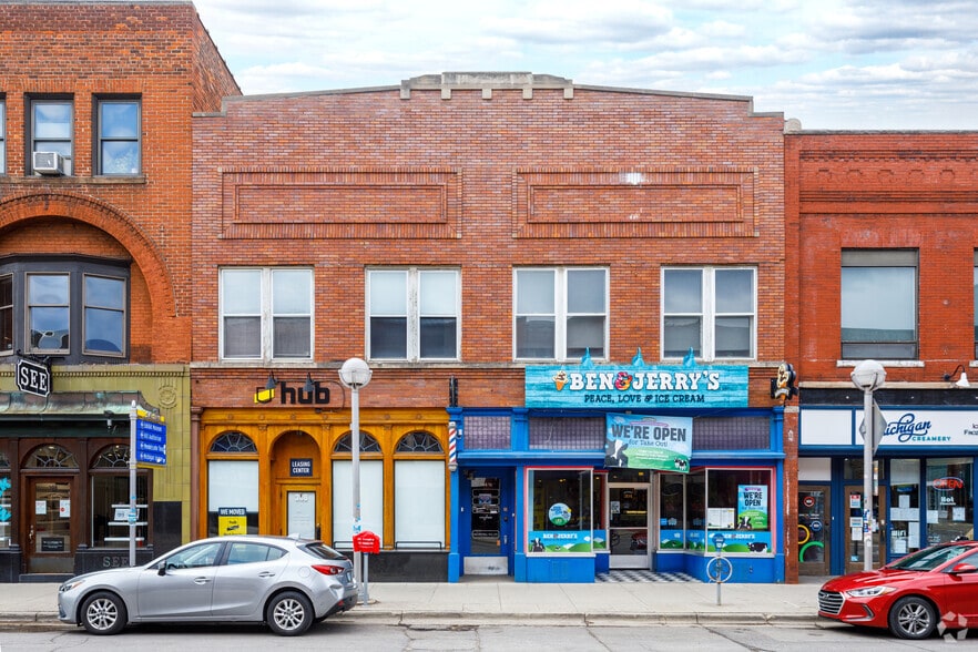304-306 S State St, Ann Arbor, MI for lease - Building Photo - Image 2 of 8