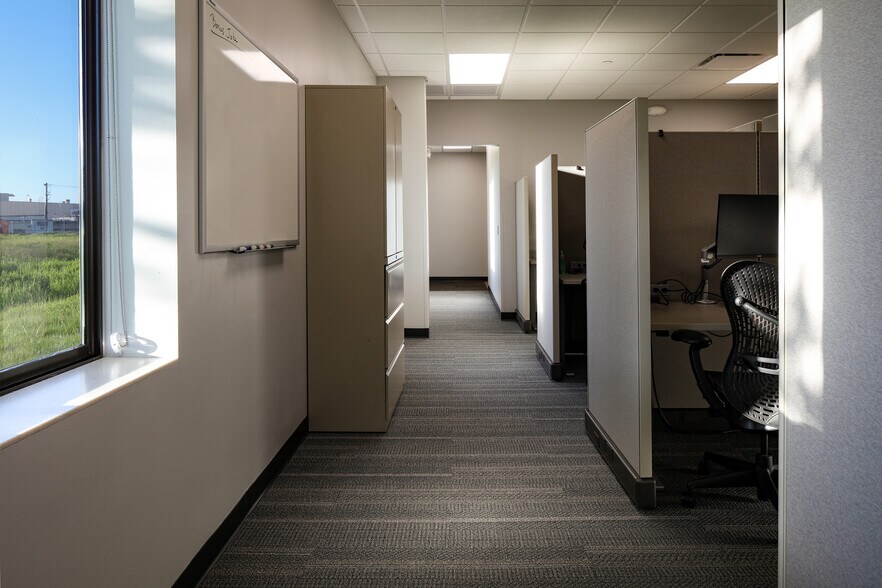 1410 S 1st Ave, Iowa City, IA à vendre - Photo intérieure - Image 2 de 5