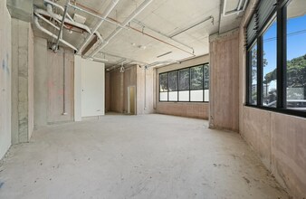 21 Missenden Road, Camperdown à louer Photo intérieure- Image 1 de 4