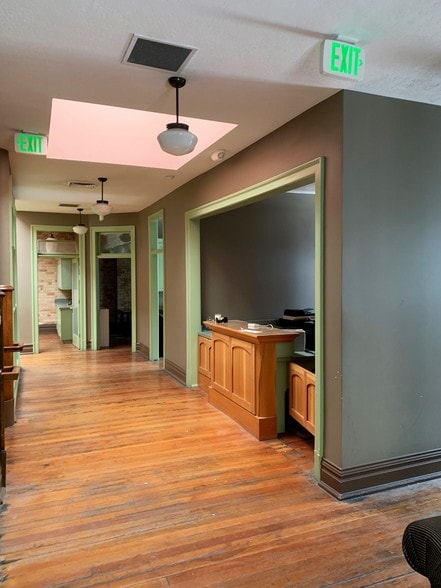 55-61 W 100 S, Salt Lake City, UT for lease - Interior Photo - Image 3 of 5