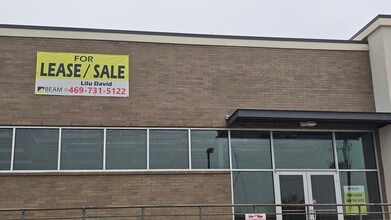 4116 State Highway 121, Carrollton, TX à louer Photo du bâtiment- Image 1 de 11