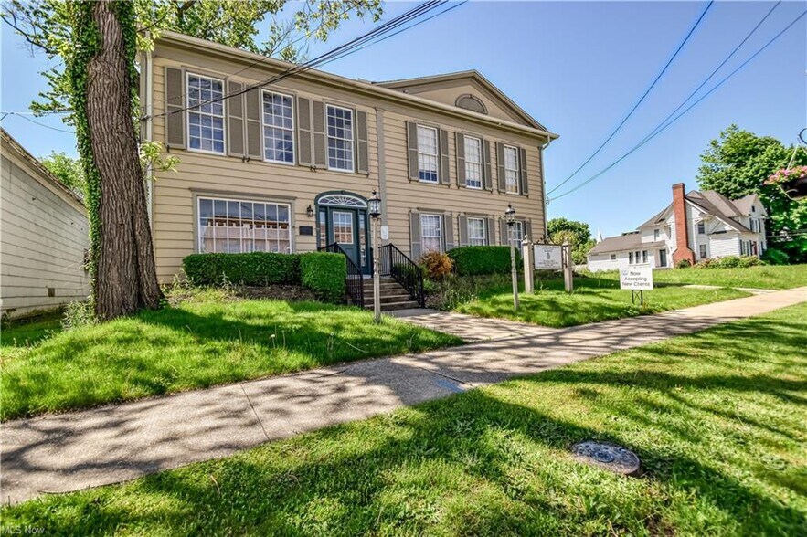 13-15 Main St, Madison, OH à vendre - Photo principale - Image 1 de 27