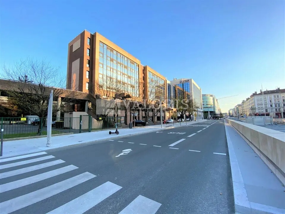 Office in Lyon for lease Building Photo- Image 1 of 2