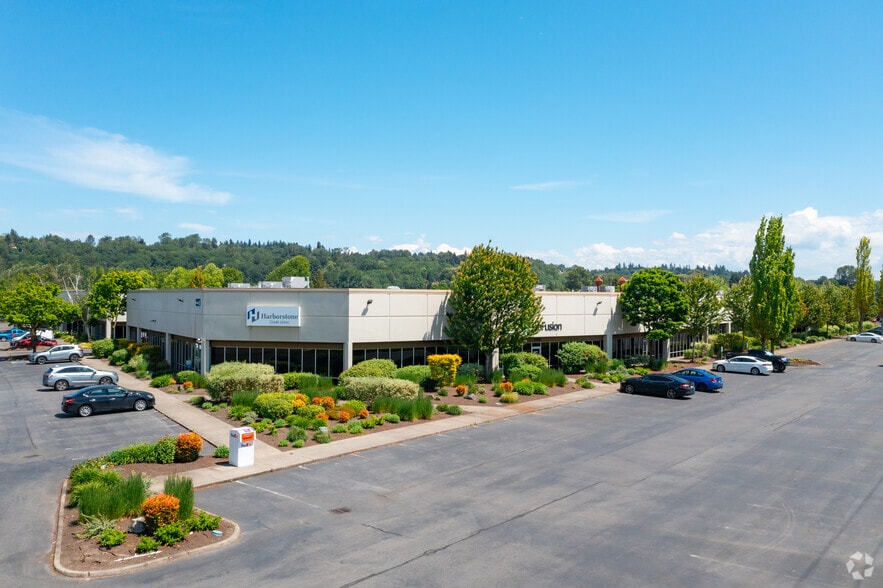 12674-12698 Gateway Dr, Tukwila, WA for lease - Building Photo - Image 2 of 19