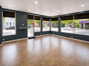 2815-2825 N Southport Ave, Chicago, IL for lease Interior Photo- Image 2 of 4