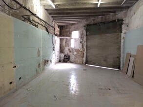 Commerce de détail dans Igualada, Barcelona à louer Photo du bâtiment- Image 1 de 3