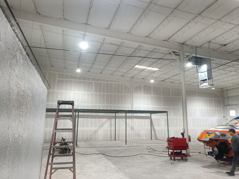 150 N Piedras St, El Paso, TX for lease - Building Photo - Image 3 of 7