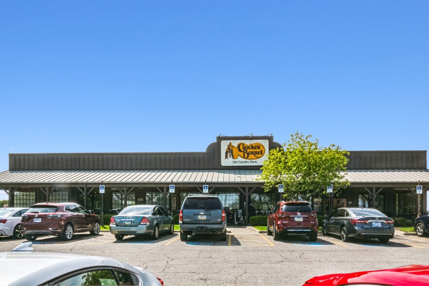 995 E 61st St N, Park City, KS à vendre - Photo du bâtiment - Image 3 de 6