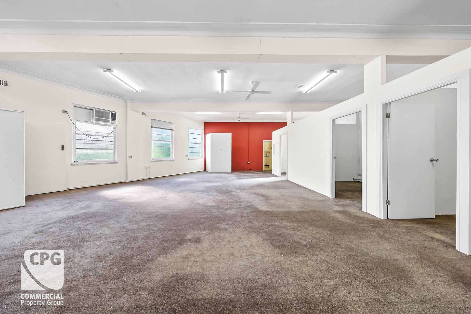 1 Carrington Ave, Hurstville à louer Photo intérieure- Image 1 de 2
