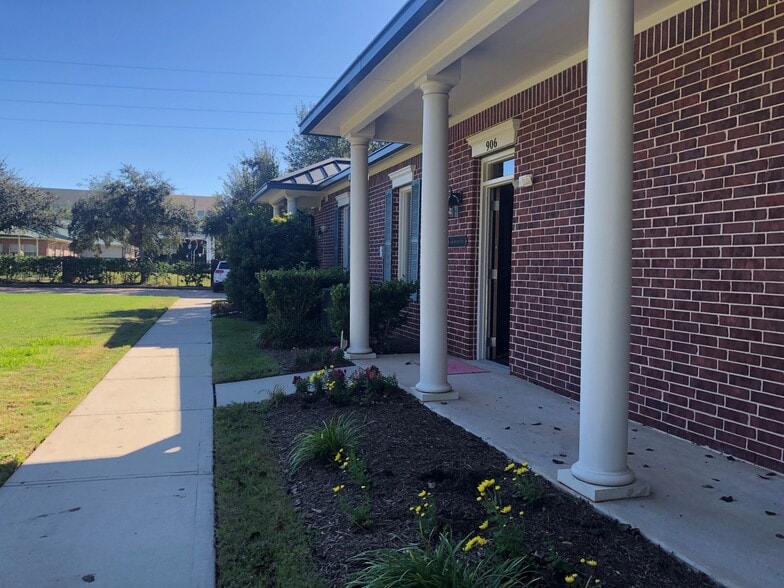 4501 Cartwright Rd, Missouri City, TX for lease - Building Photo - Image 2 of 12