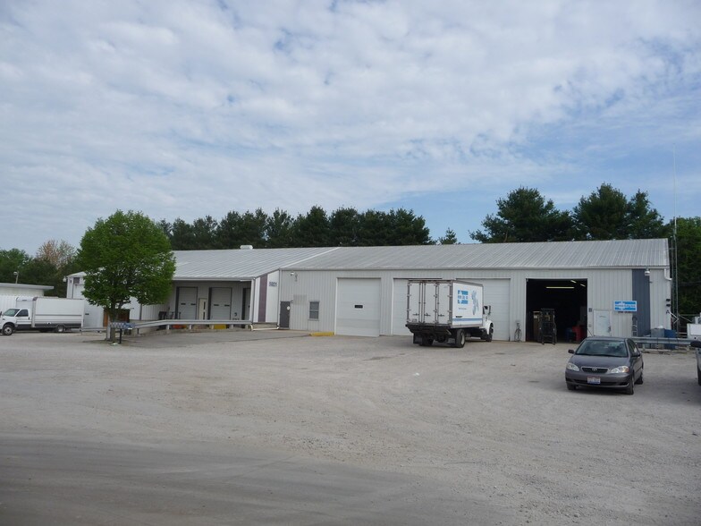 5921 Gateway Industrial Dr, Belleville, IL à vendre - Photo du bâtiment - Image 3 de 3