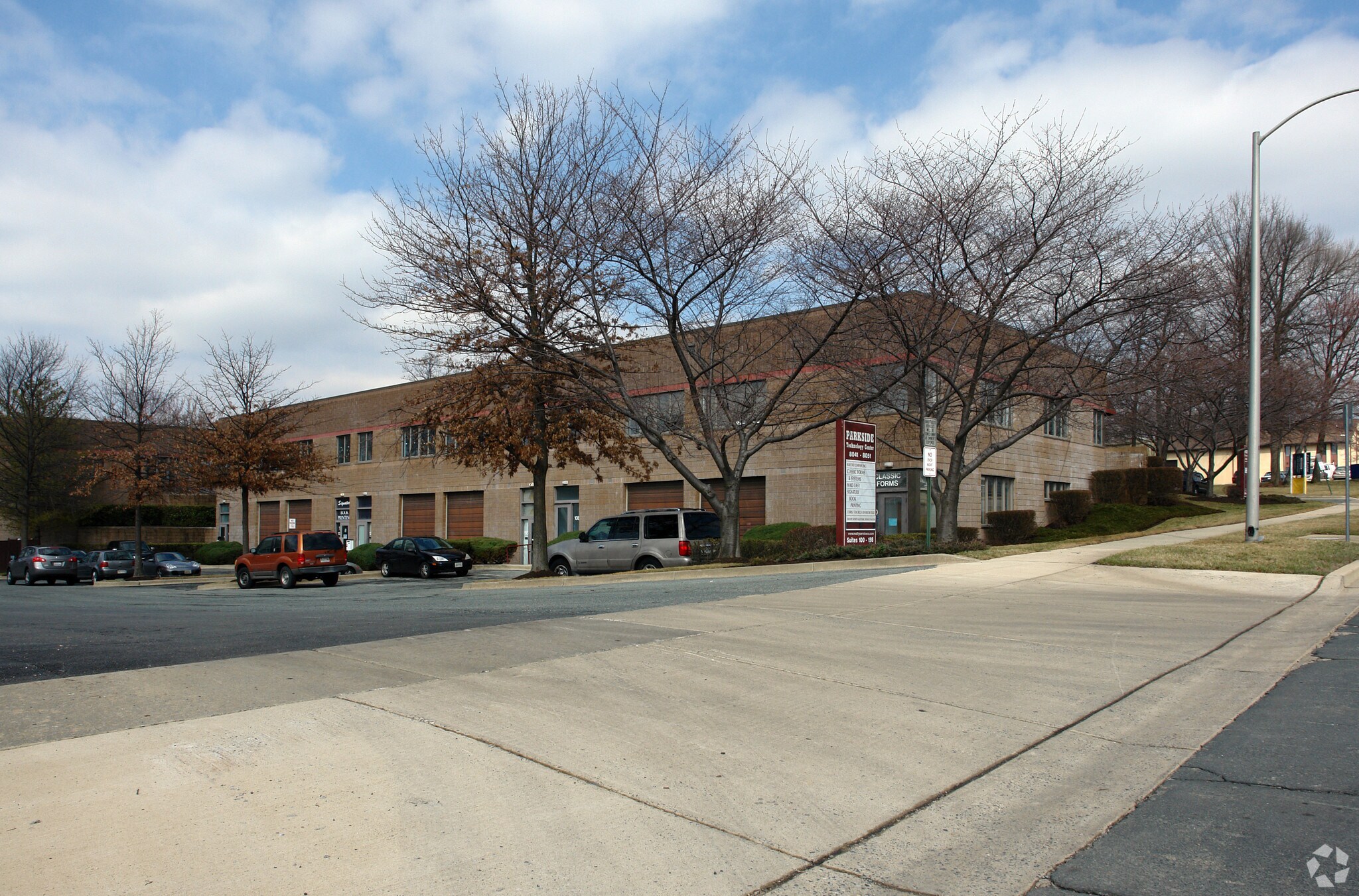 8041 Cessna Ave, Gaithersburg, MD à louer Photo du bâtiment- Image 1 de 7