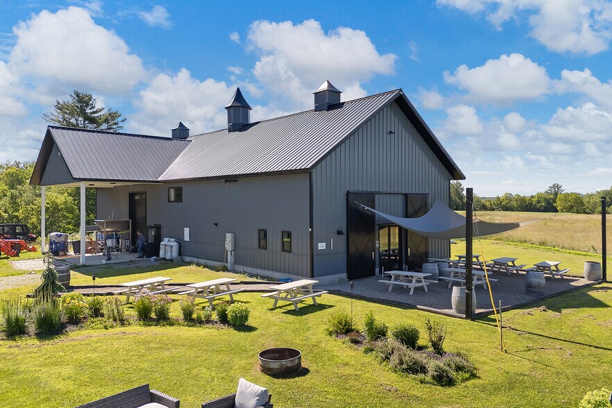 10 Leeds Junction Rd, Leeds, ME à vendre - Photo du bâtiment - Image 3 de 81